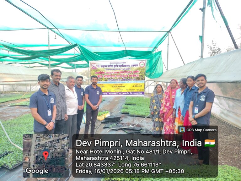 माळपिंपरी येथे कृषीदुतांची मधुरम नर्सरीला अभ्यासपूर्ण भेट