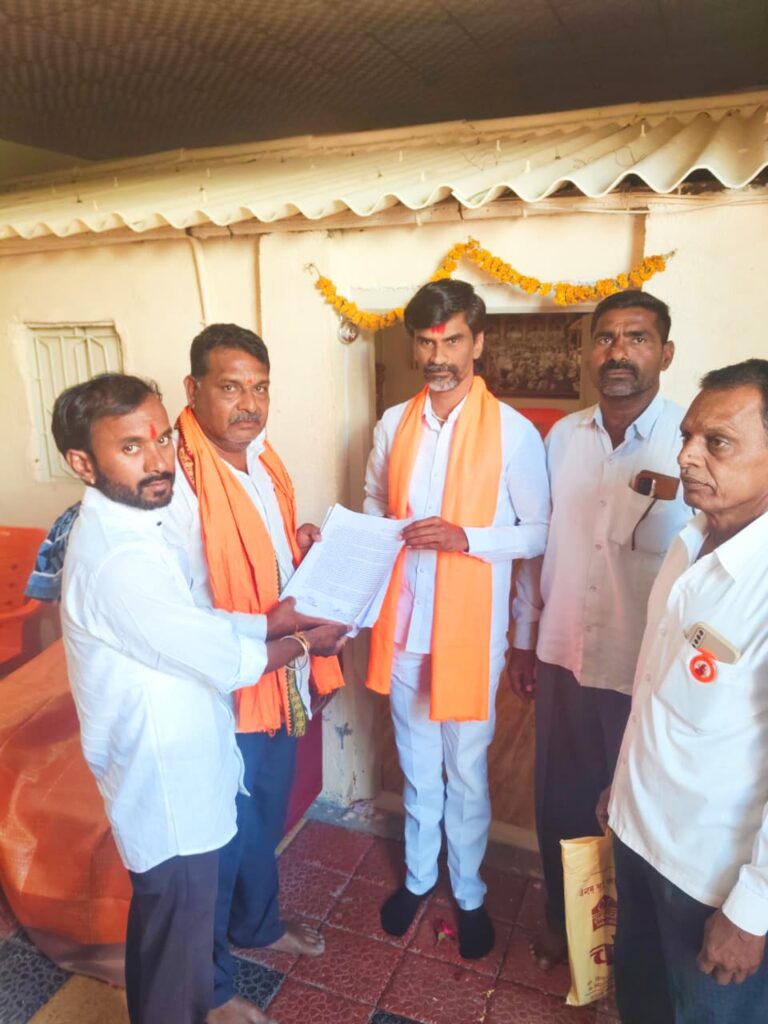 स्व. प्रशांत वाघ मृत्यू प्रकरणी न्यायासाठी कुटुंबीयांची मनोज जरांगे पाटील यांची भेट; दोषींवर कठोर कारवाईचा इशारा